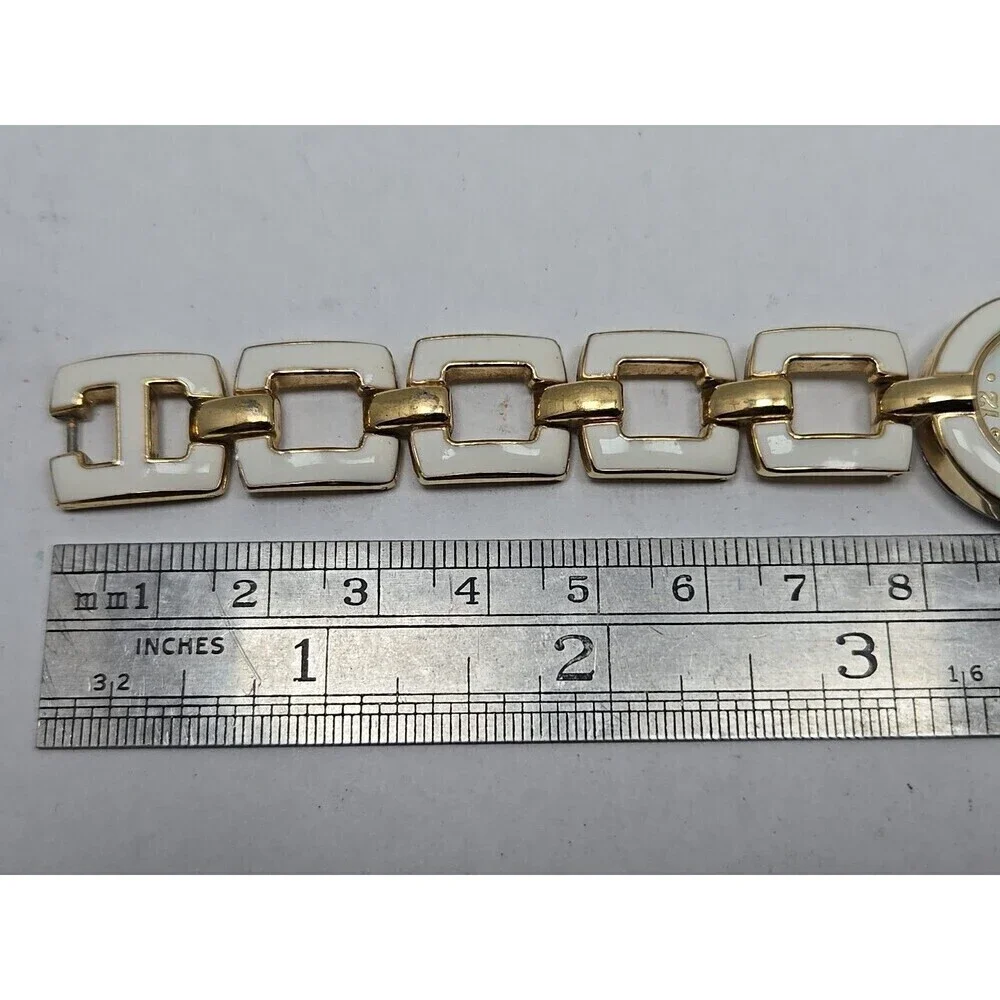 Avon White Enamel Gold Tone Link Bracelet Ladies Quartz Watch New Battery